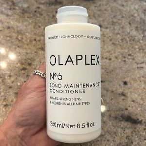 Olaplex No5 conditioner